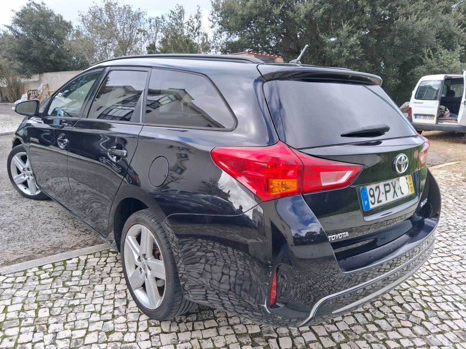 Toyota Auris 1.4 Touring Sports Diesel