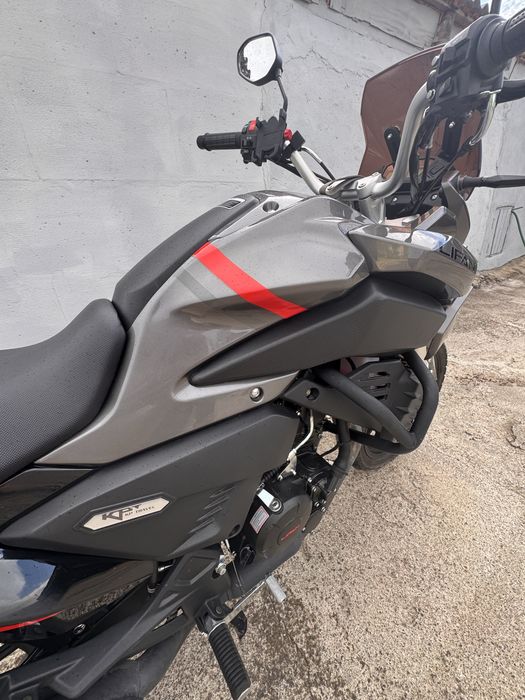 Продам мотоцикл Lifan KPT250