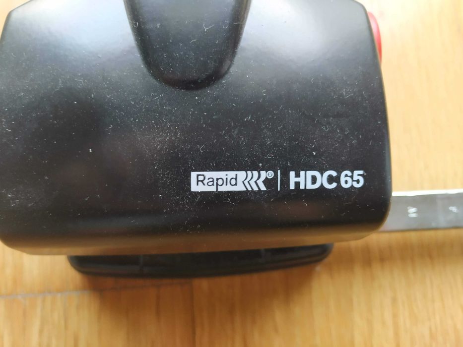 Conjunto profissional Rapid: Agrafador Heavy Duty 9 + Furador HDC65