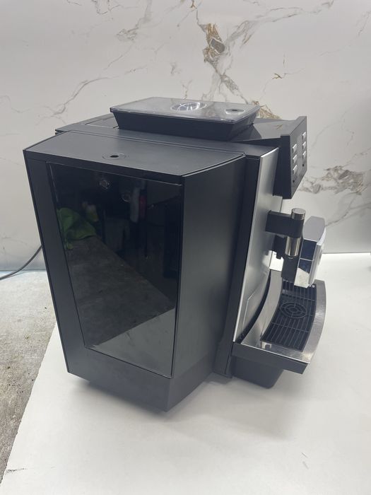 Кавомашина Jura X8 Platinum