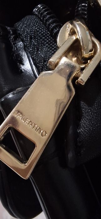 czarna torebka Valentino