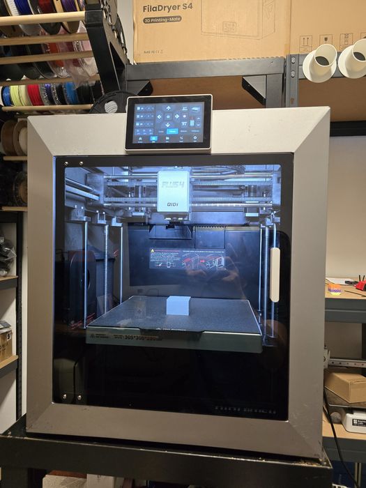 Impressora 3D - Qidi Plus 4