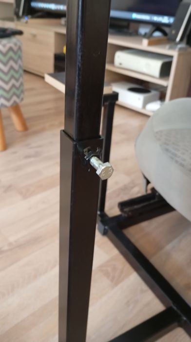 Stelaż simracing, simrig, pod kierownicę, Logitech, Thrustmaster