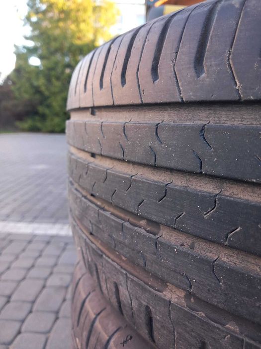 Opony letnie 215/60r17