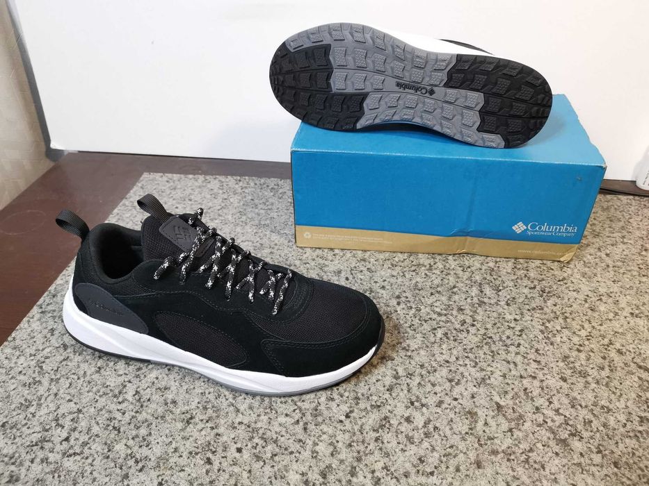 кроссовки Columbia Pivot WP влагостойкие мембрана 44 47 Нові кросівки