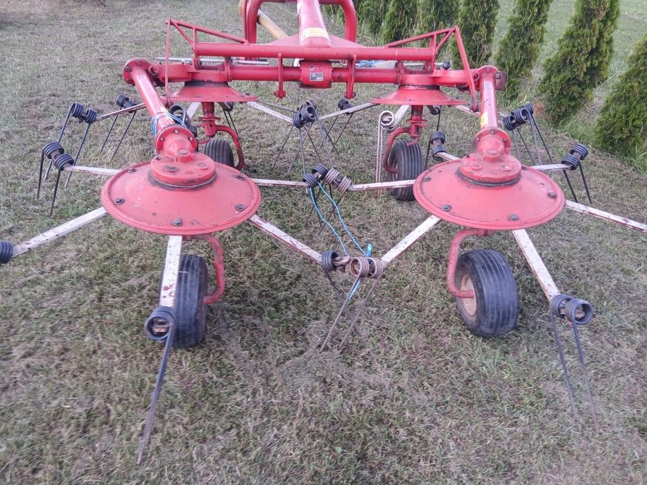 Przetszasarka do siana Kunn GF 452