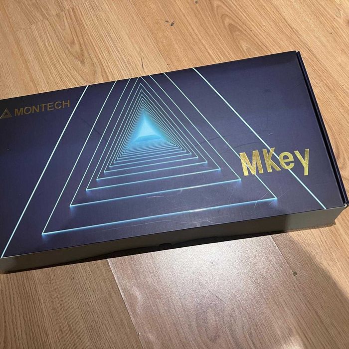 Teclado Montech MKey