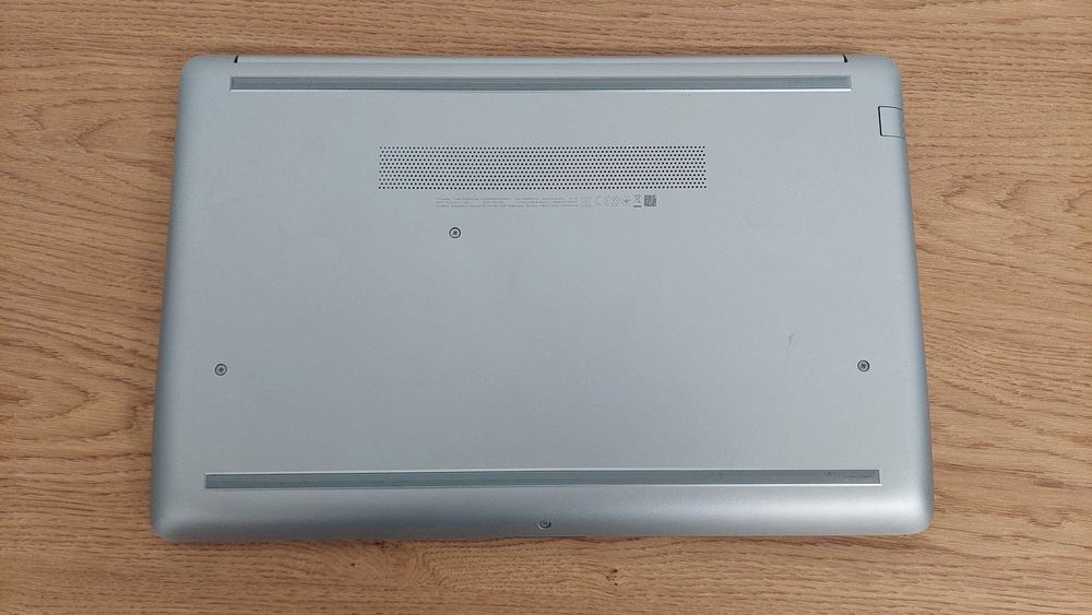 Laptop HP 15-db0037nw