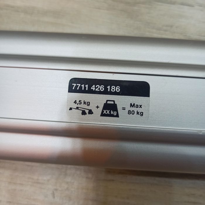 THULE belki bazowe Scenic 3  Megane 3  Renault