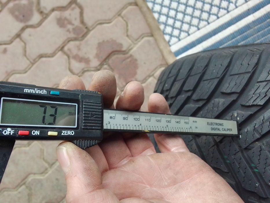 Opona zimowa 215/55r16 NOKIAN 7.5mm