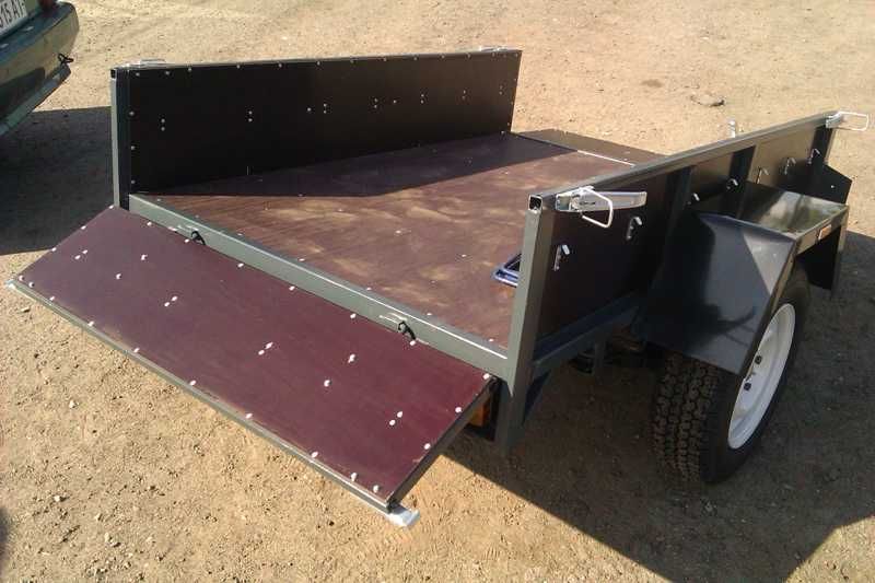 Прицеп легковой Хамер Люкс 2.20м/1.30м новый бакелитовый