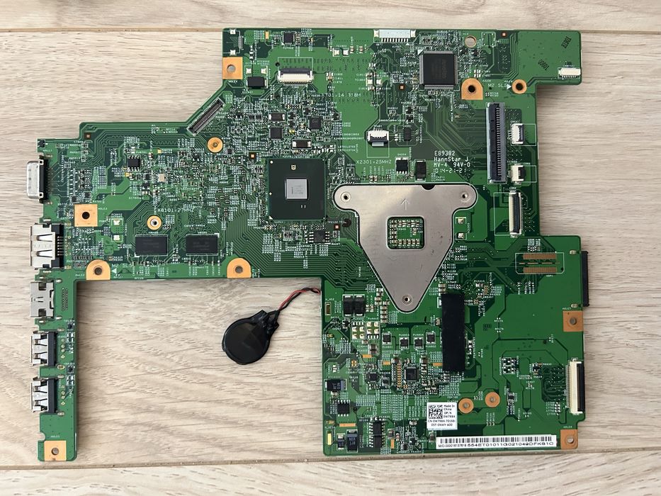 Dell Vostro 3500 розбір