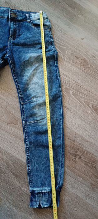 Spodnie dżinsowe dla chłopca 134