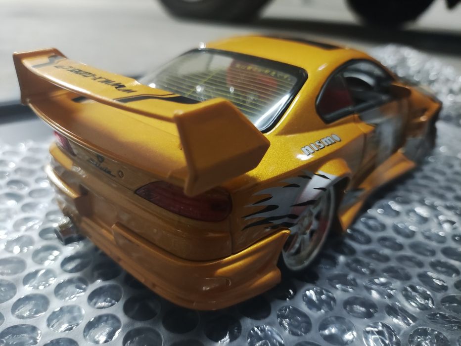 Nissan Silvia S15 1/24 kentoys c/led
