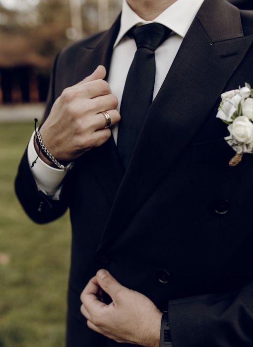 Продам чоловічий костюм