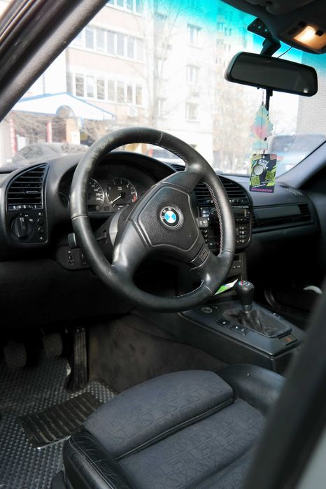 Bmw e36 323i (192hp) 1996