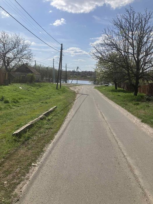 Продаж газофікованого будинку в Лозуваткі біля річки.