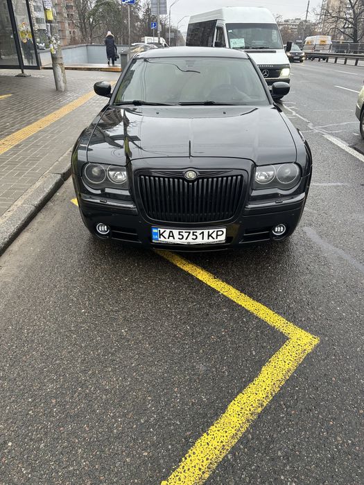 Любымый 300с продаю 2.7
