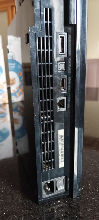PS3 fat desbloqueada com jogos e comando original