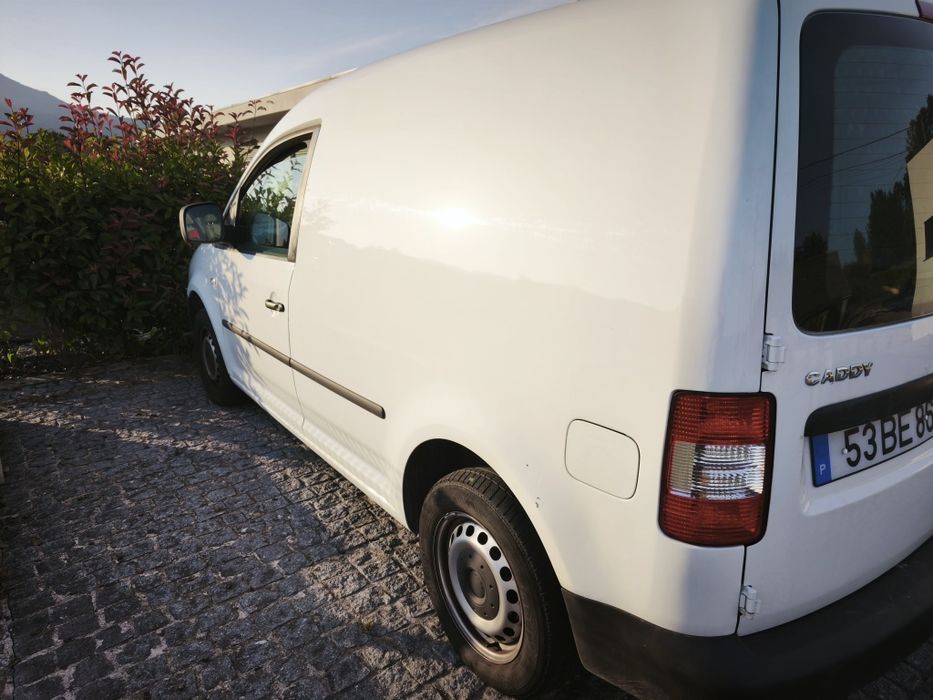 Vw Caddy 2.0 SDI com 220000 reais