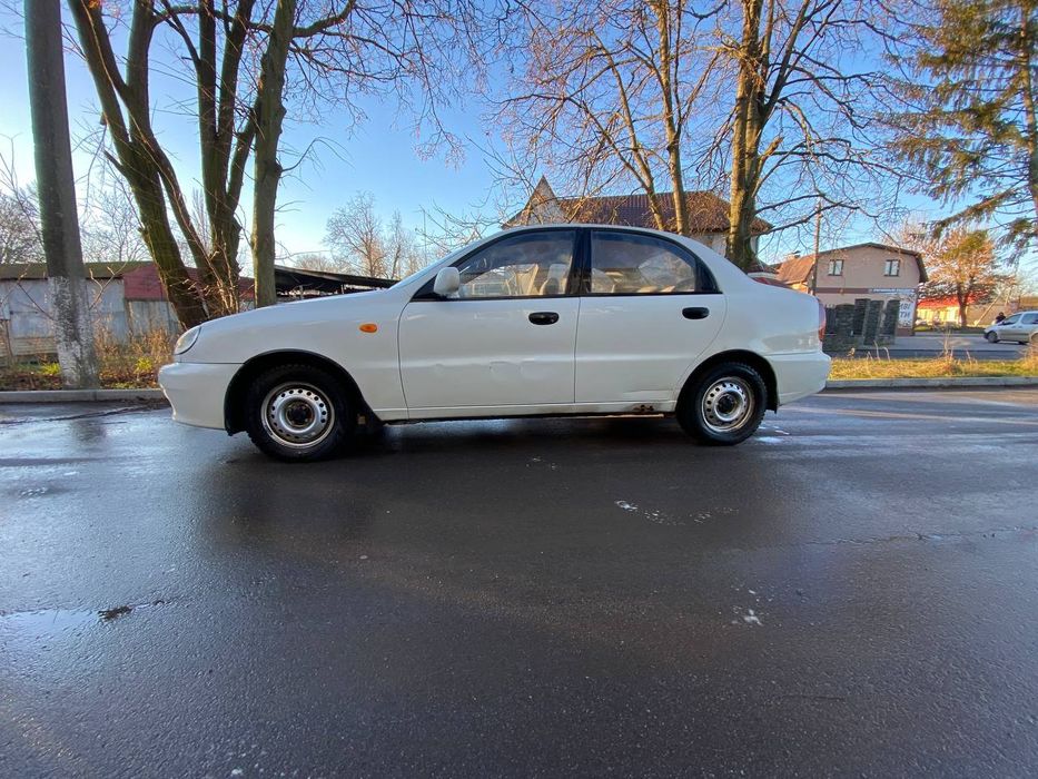 Продам заз сенс 1.3