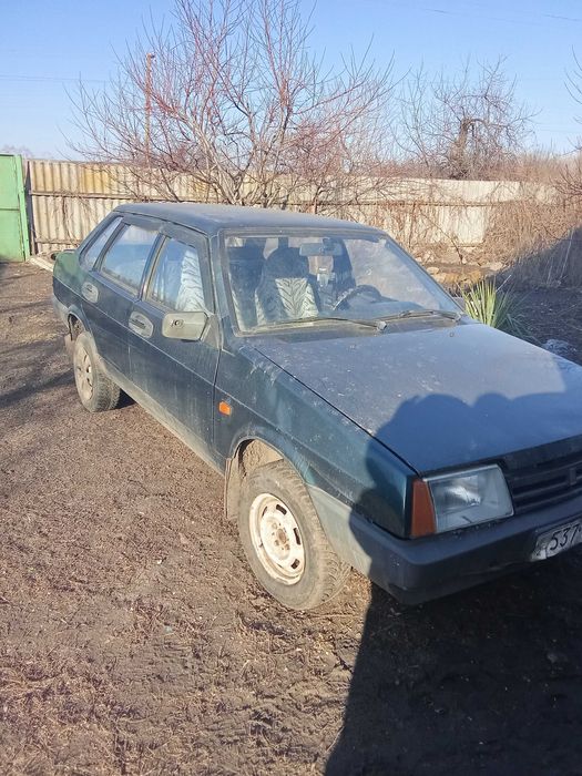 Авто ВАЗ 21099 2001 года