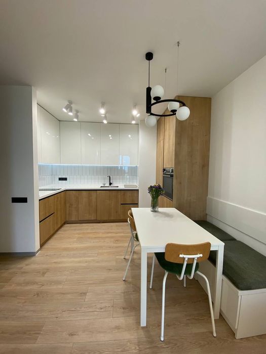 Продаж 1к квартири 45 кв.м ЖК Файна Таун, вул. Салютна 2