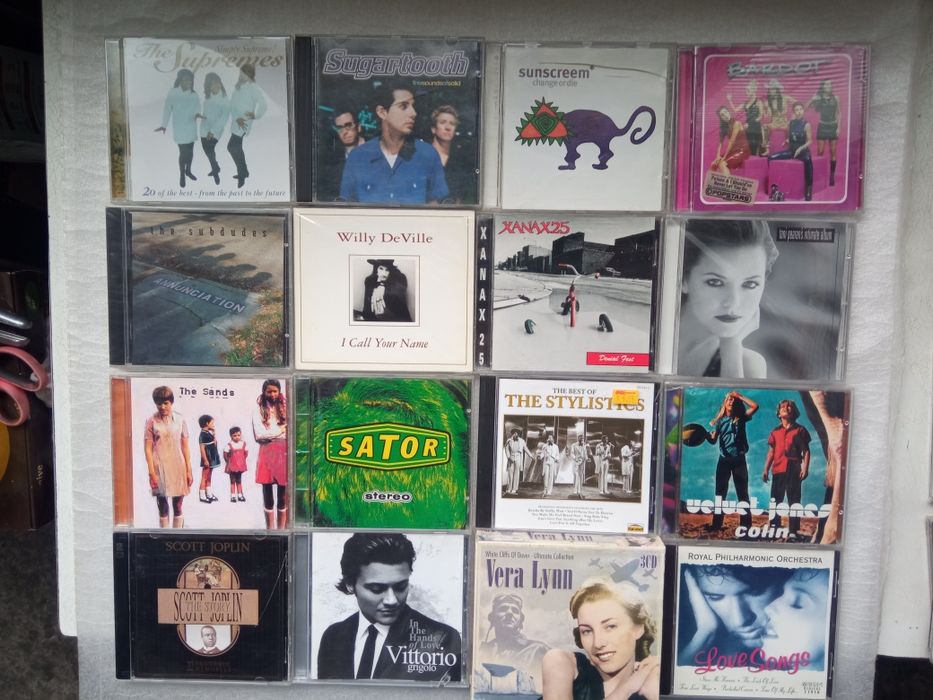 продам фирменные CD