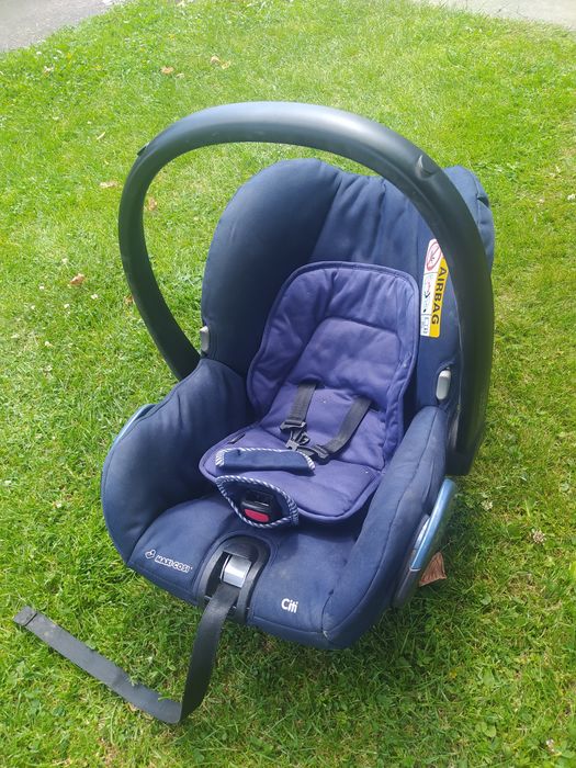 Fotelik nosidełko maxi cosi