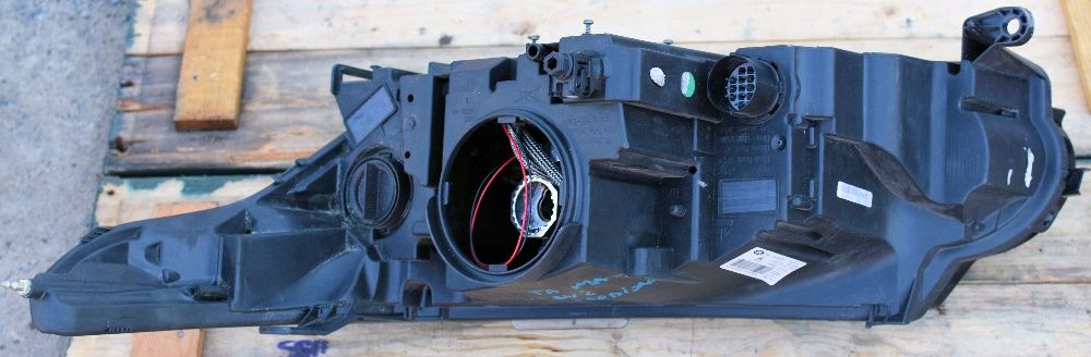 Reflektor Xenon Led prawa Range Rover Vogue L405 od 2012 roku. 8-pin