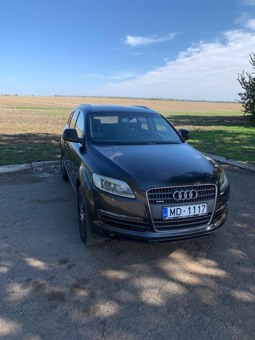 Продам ауді Q7 у гарному стані