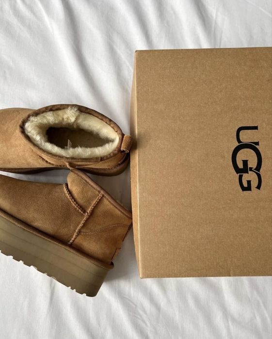 UGG  міні на платформі угги 38 розмір