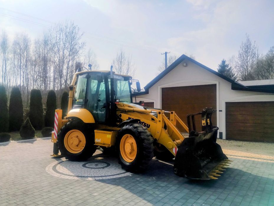 Koparko Ładowarka Komatsu WB 93 S Pełna Opcja 109900Stan Bardzo Dobry