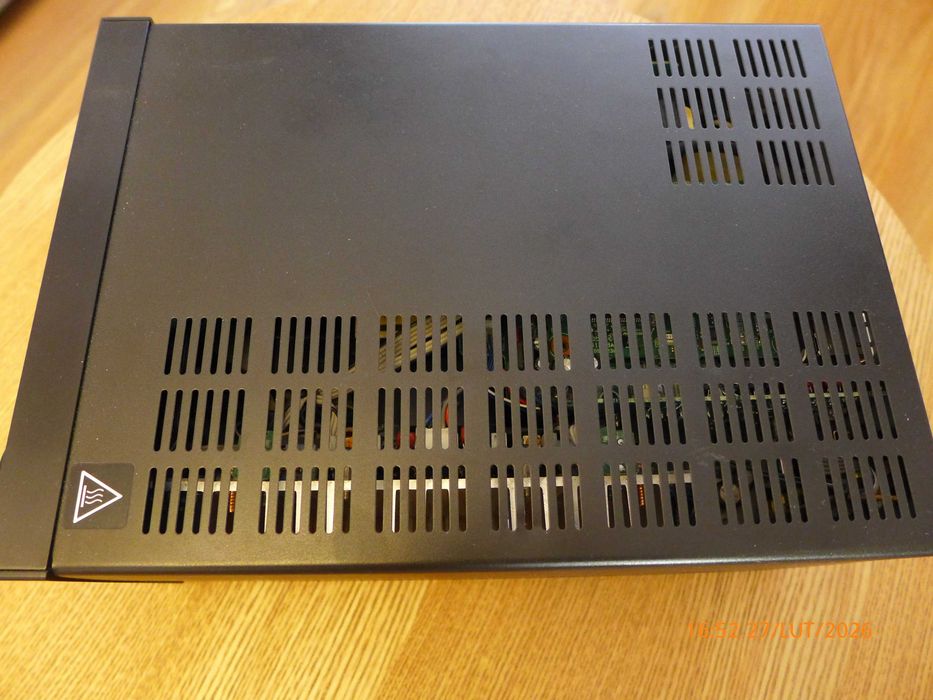 Amplituner Onkyo CR-N765 plus nowe kolumny