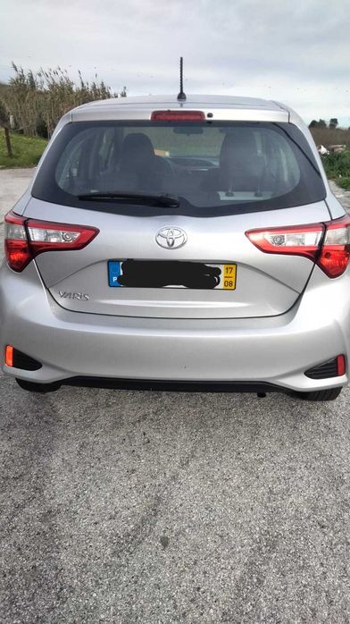 Vendo Toyota Yaris 2017