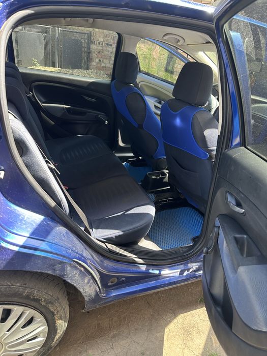 Продам авто Fiat Punto,механіка,2009 р.