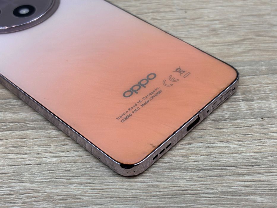 Smartfon Oppo Reno12 FS - 8/512gb - OPIS okazja