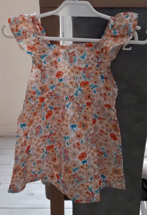 Nowa kolorowa sukienka dziewczęca