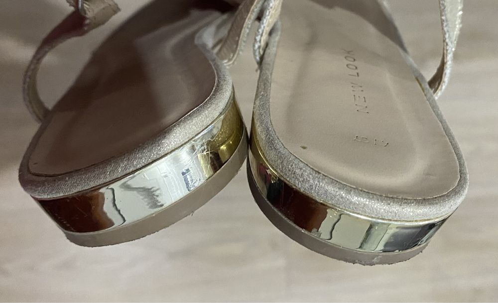 Buty z pięknymi kryształami -Rozniar 36