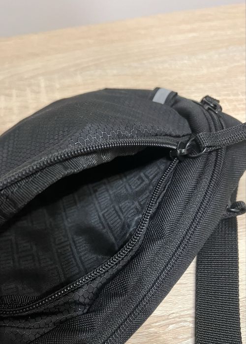 Sportowa saszetka / nerka Puma (unisex)