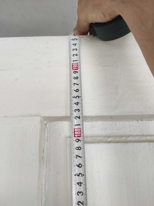 Двері міжкімнатні старі