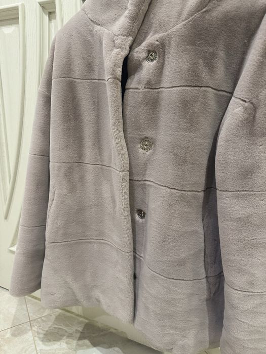 Шуба жіноча капішон