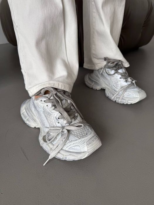 Balenciaga 3XL White трендові жіночі кросівки баленсіага білі