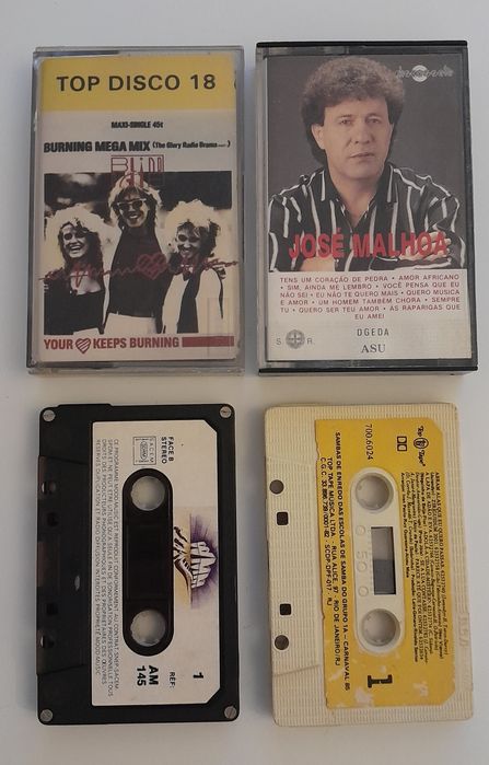 Várias cassetes antigas