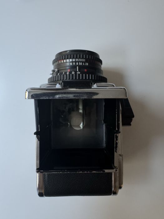 Hasselblad 500cm Carl Zeiss planar 80mm