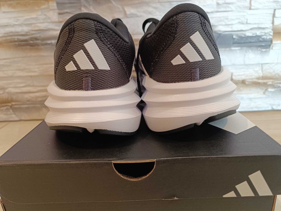 Nowe Buty do biegania Adidas Galaxy 7 r. 44