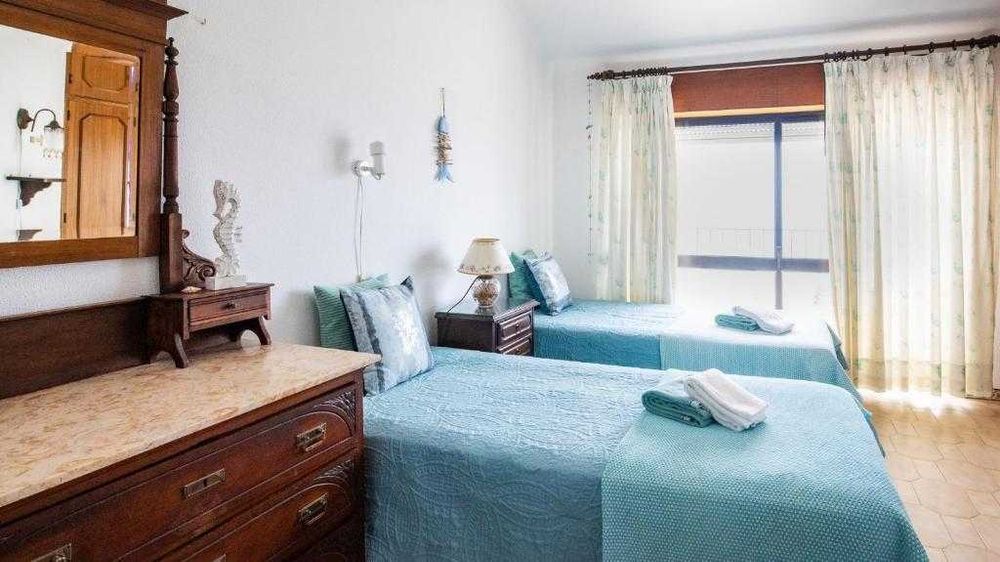 Conjunto de Mobiliário para 3 Apartamentos – Oportunidade Única!