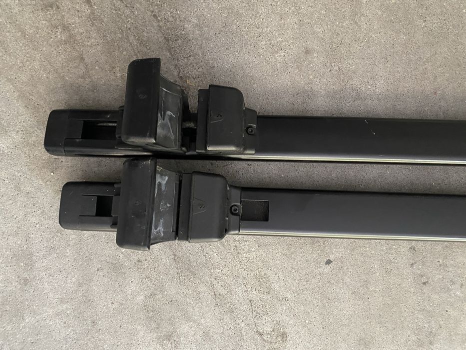 Barras de tejadilho em bom estado