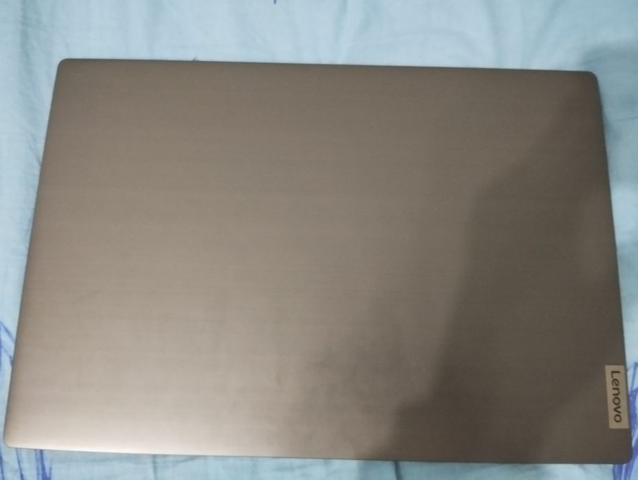 Ноутбук Lenovo V15 G-1