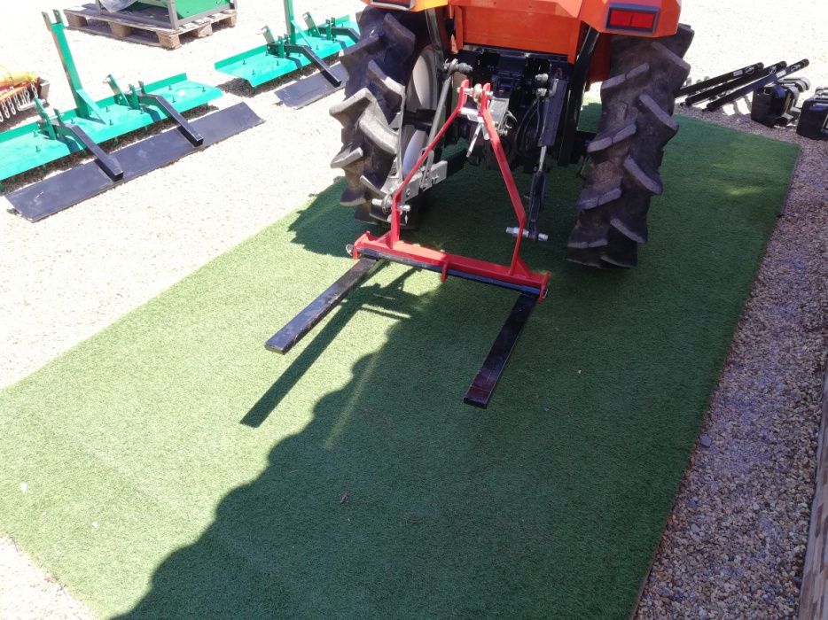 Porta paletes ajustável para tractor